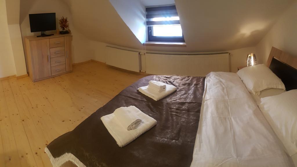 Apartament Romanita Сибиу Экстерьер фото