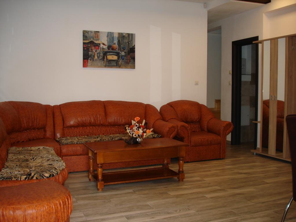 Apartament Romanita Сибиу Экстерьер фото